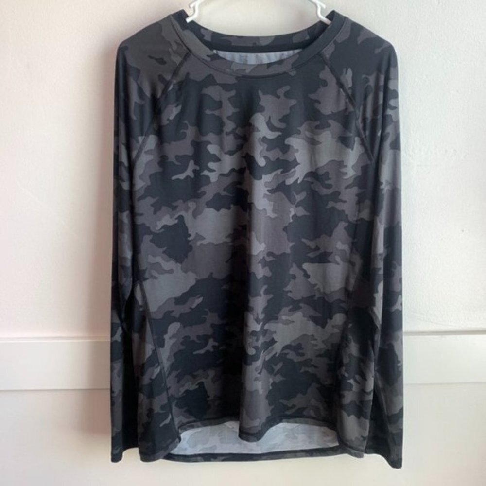 All In Motion Gray Camo Long Sleeve Shirt